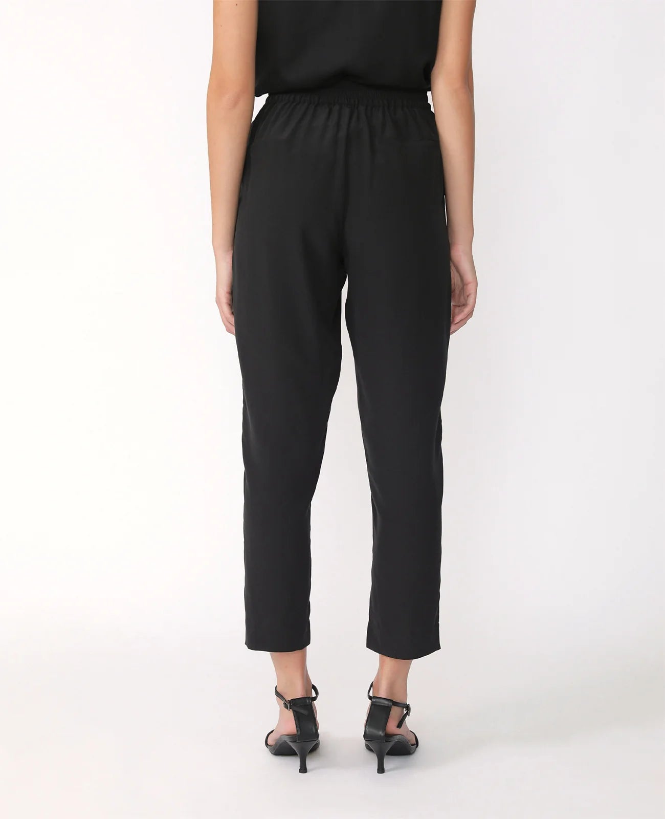 Silk Signature Ankle Pant