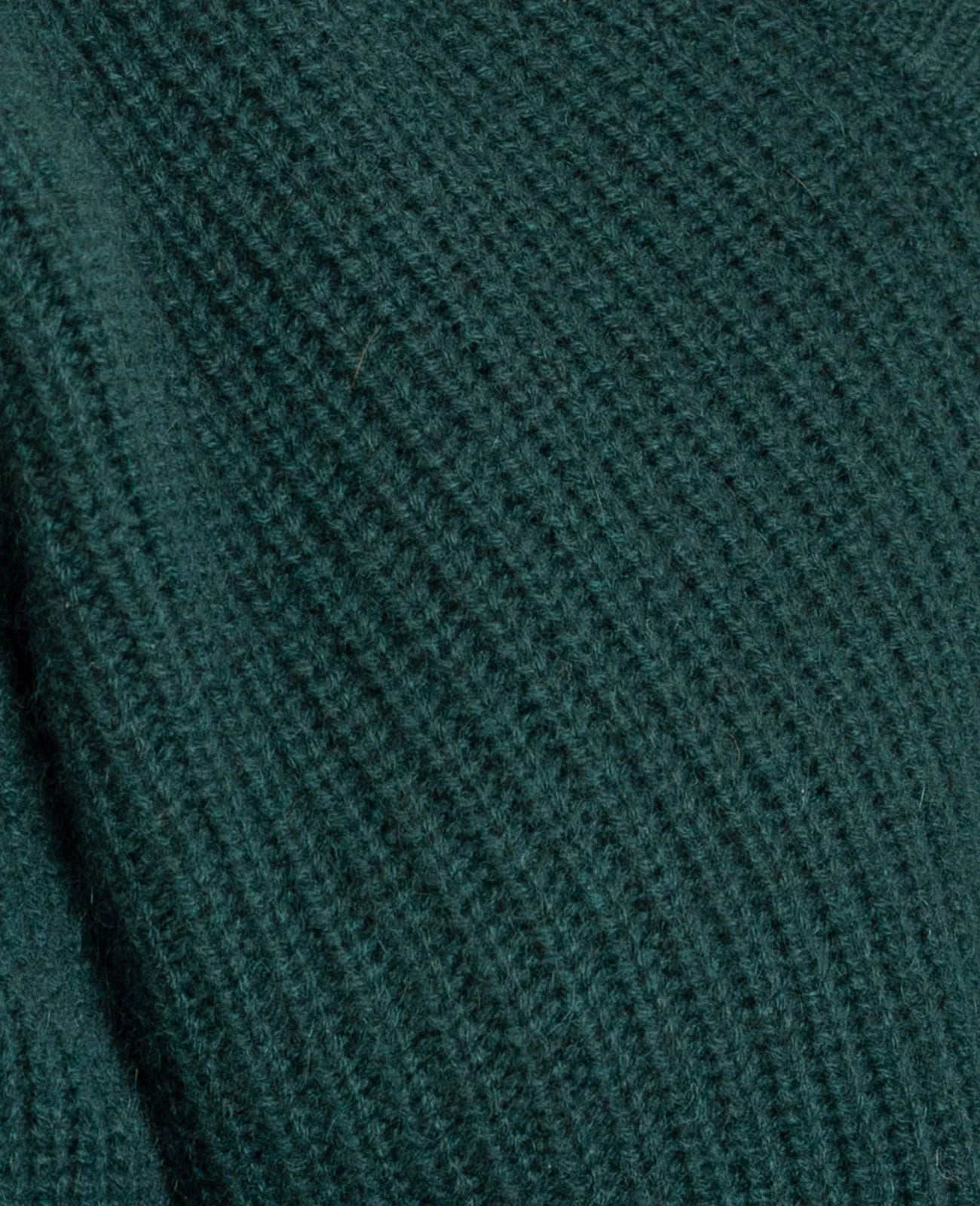 Moving Rib V-Neck Sweater