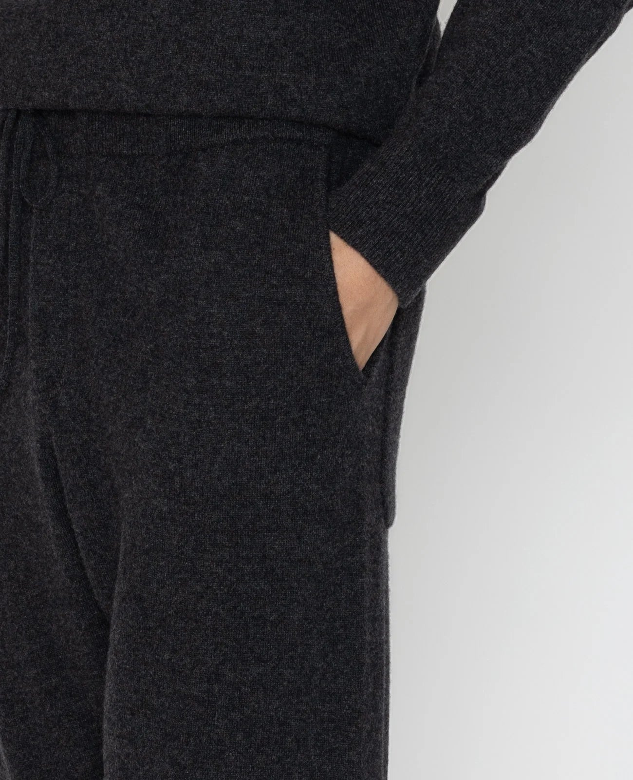 Cashmere Joggers