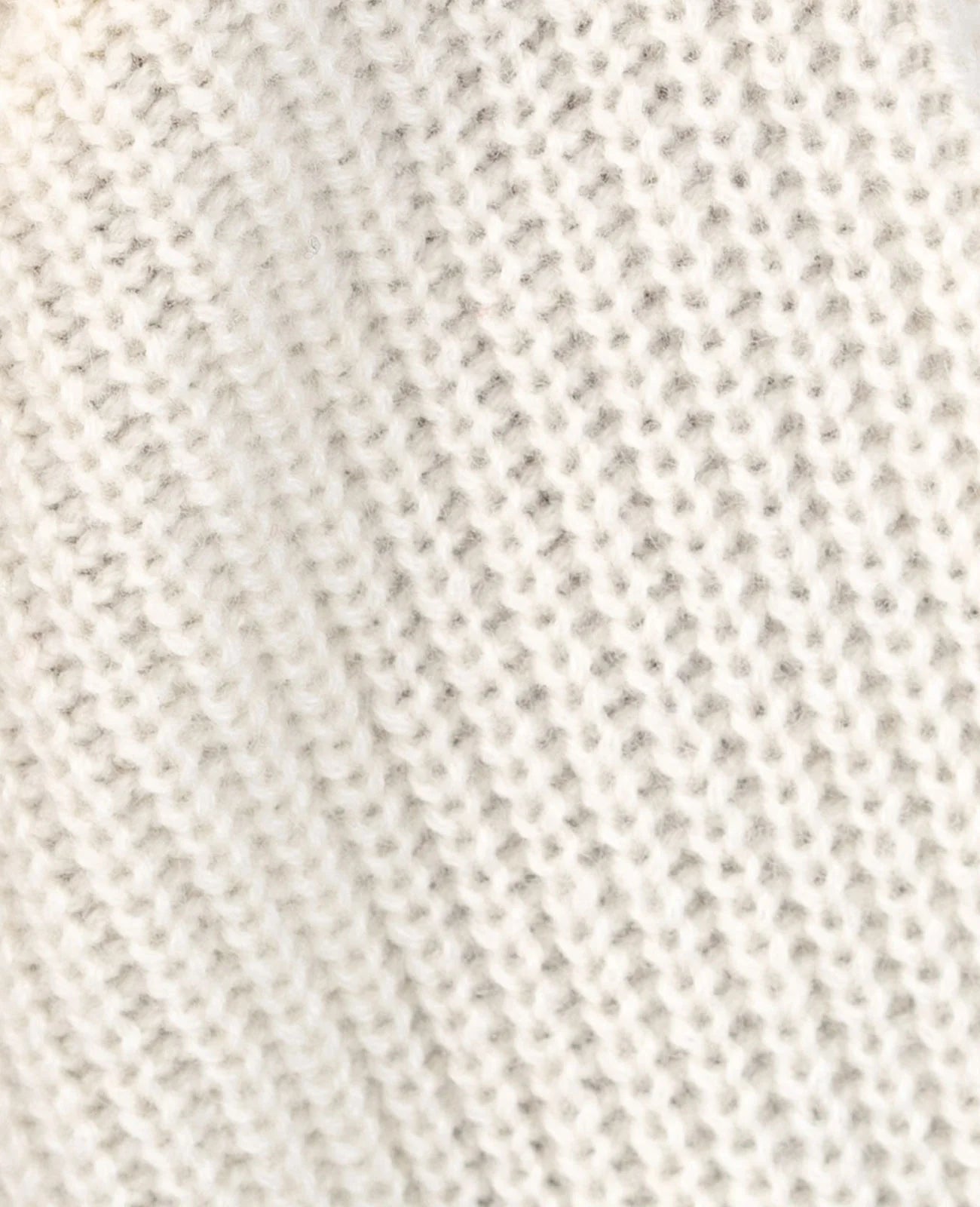 Moving Rib V-Neck Sweater