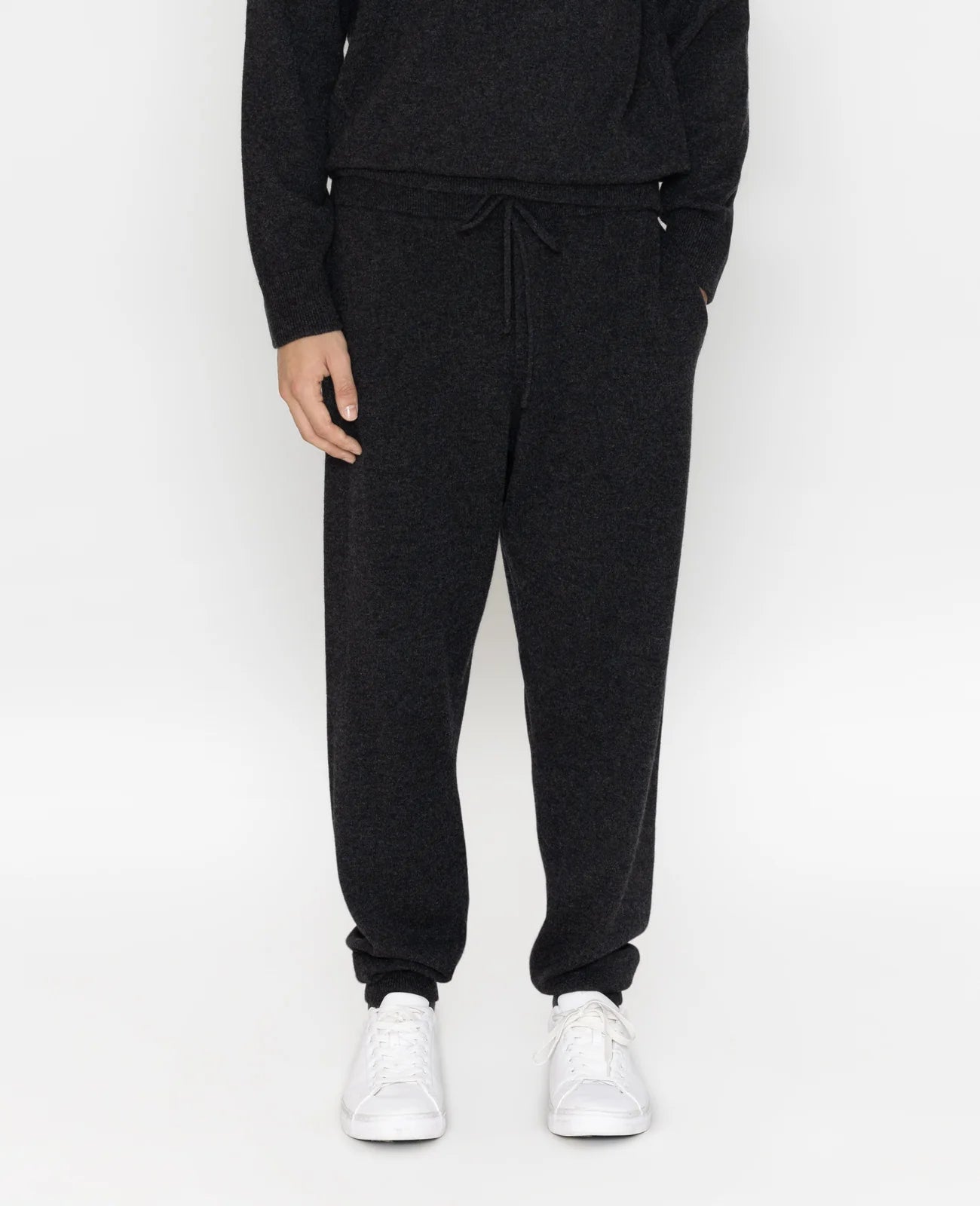 Cashmere Joggers