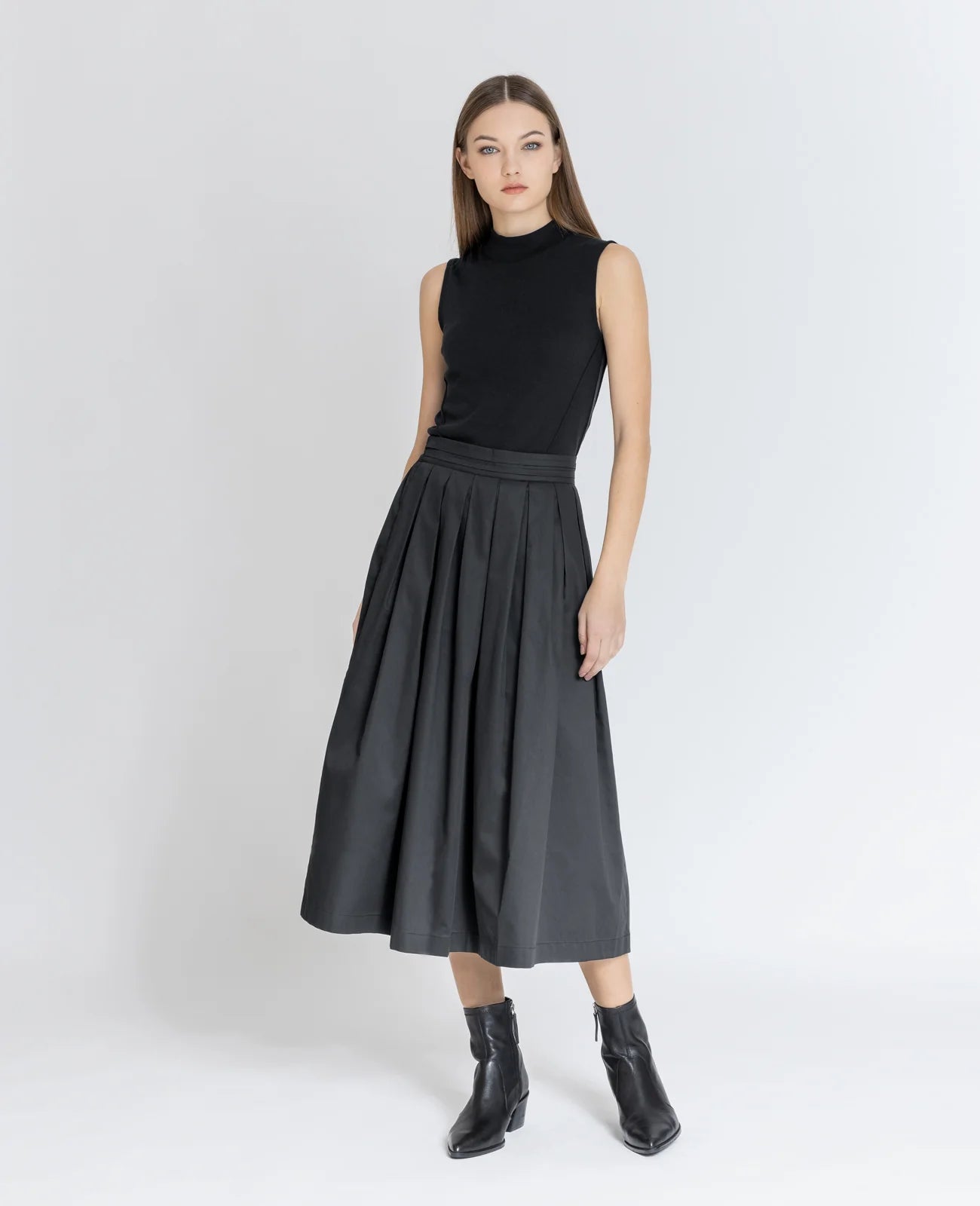 Supima Poplin Pleated Midi Skirt