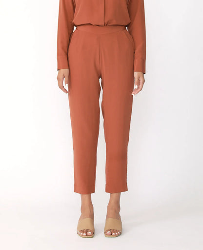 Silk Signature Ankle Pant
