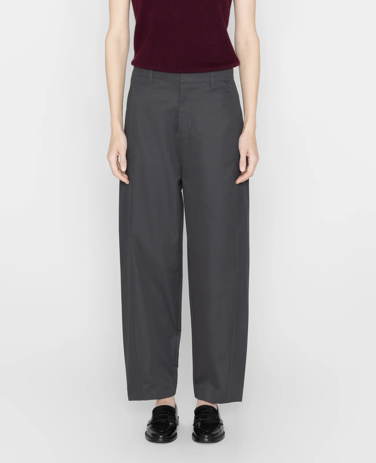 Organic Twisted Seam Tapered Pants