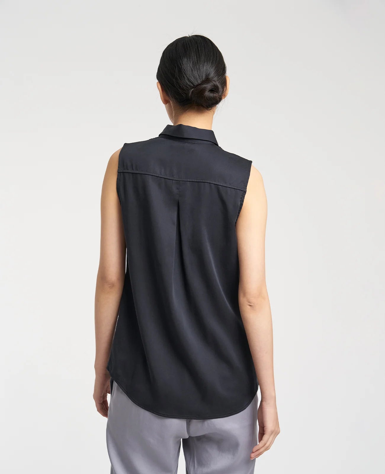 Tencel Sleeveless Shirt