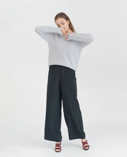 Moving Rib V-Neck Sweater