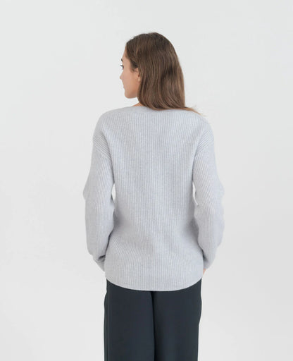 Moving Rib V-Neck Sweater