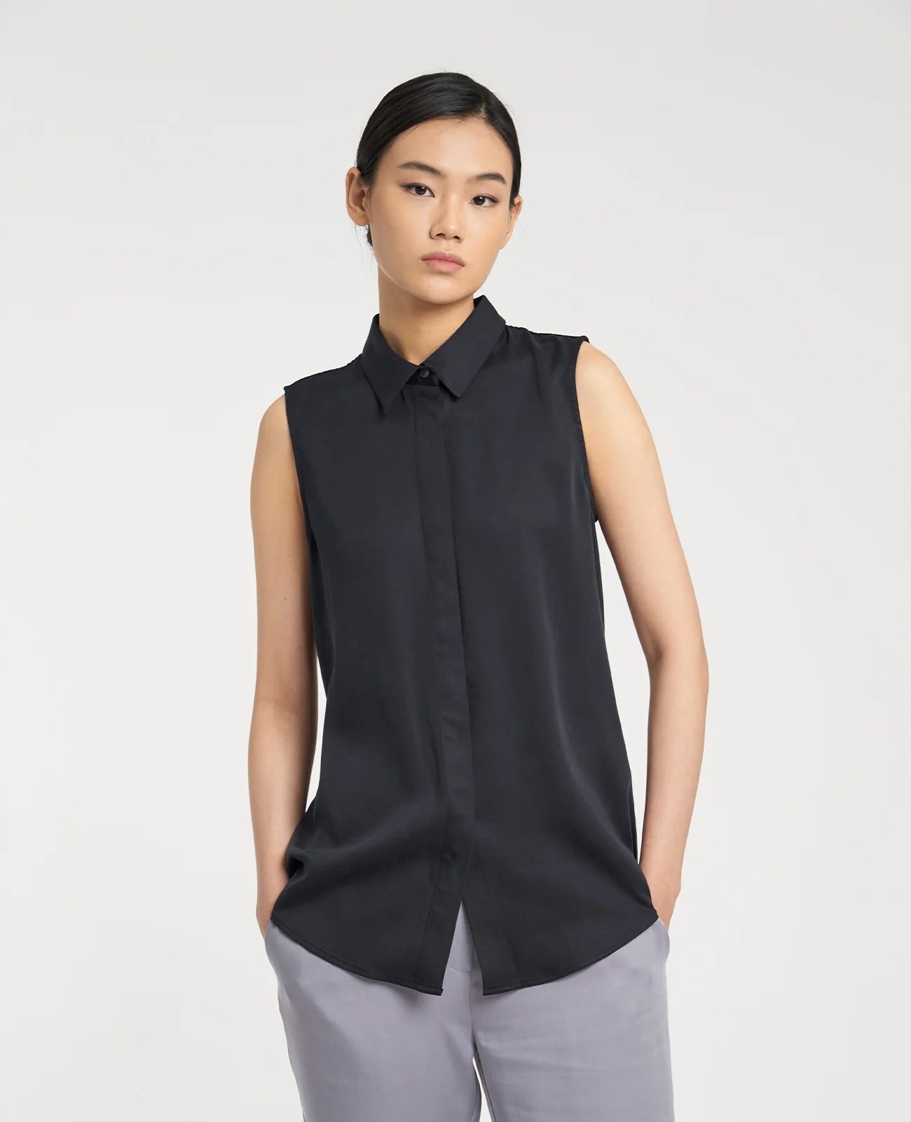 Tencel Sleeveless Shirt