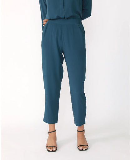Silk Signature Ankle Pant