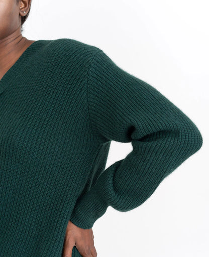 Moving Rib V-Neck Sweater